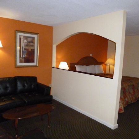 Mount Vernon Inn Sumter Εξωτερικό φωτογραφία