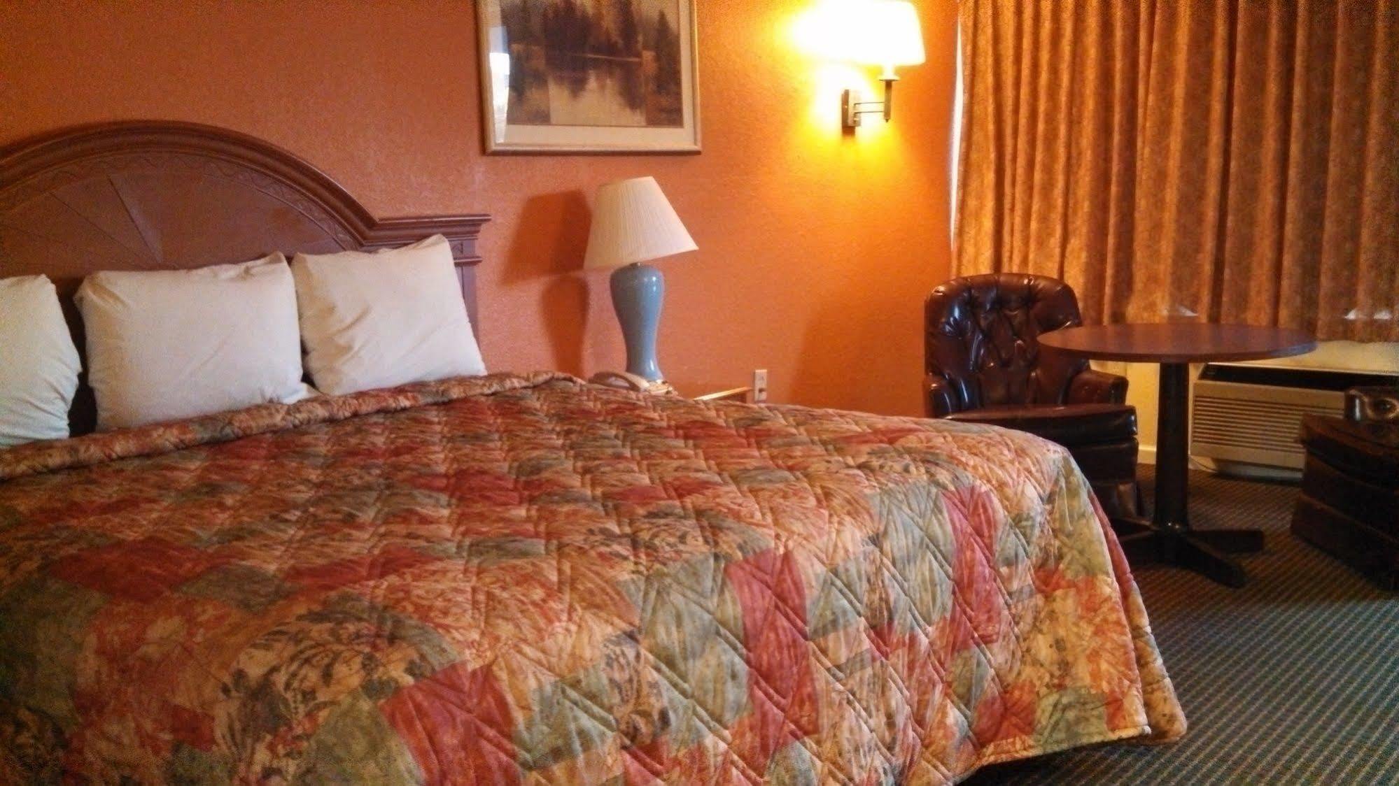 Mount Vernon Inn Sumter Εξωτερικό φωτογραφία